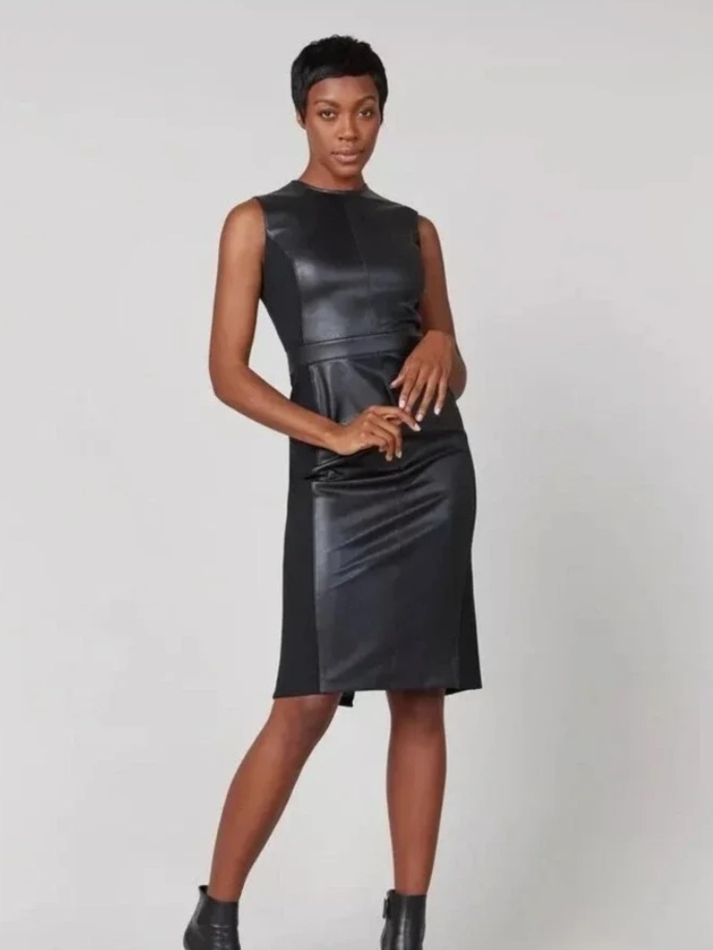 Spanx leather like mixed media Ponte sleeveless midi dress S
